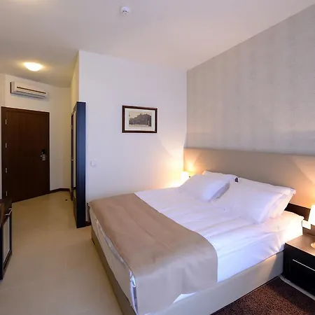 Otel Majdan 4*